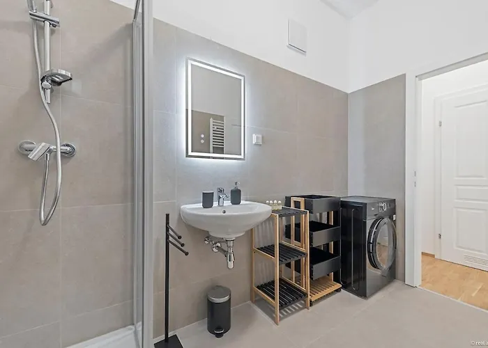 Nuell Residences 21 - 2 Bedrooms With Parking Space Apartamento Viena